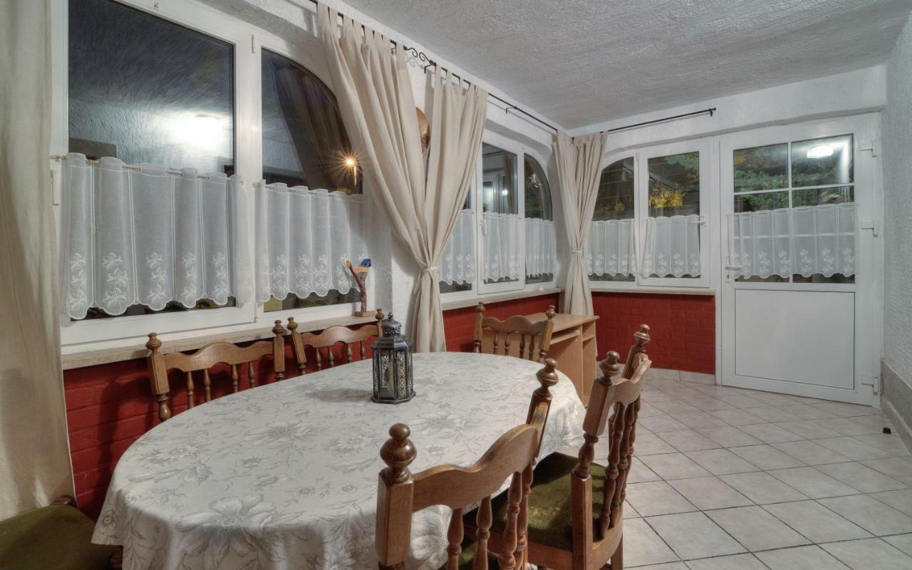 Apartment Lea Сень Екстер'єр фото