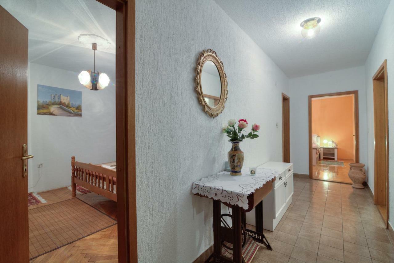 Apartment Lea Сень Екстер'єр фото