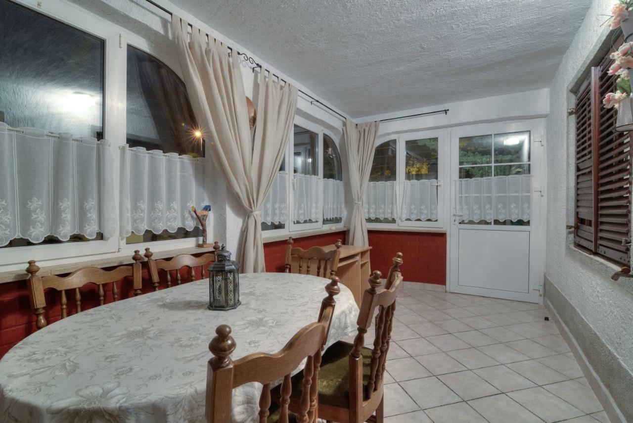 Apartment Lea Сень Екстер'єр фото